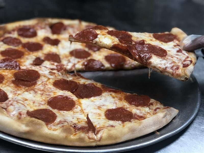 J & S New York Pizza