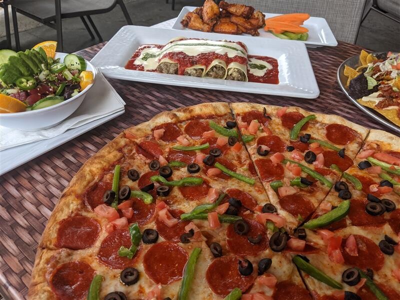 Ruckus Pizza, Pasta & Spirits